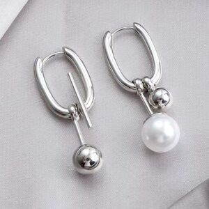 Silver Asymmetric Square Pearl Earrings